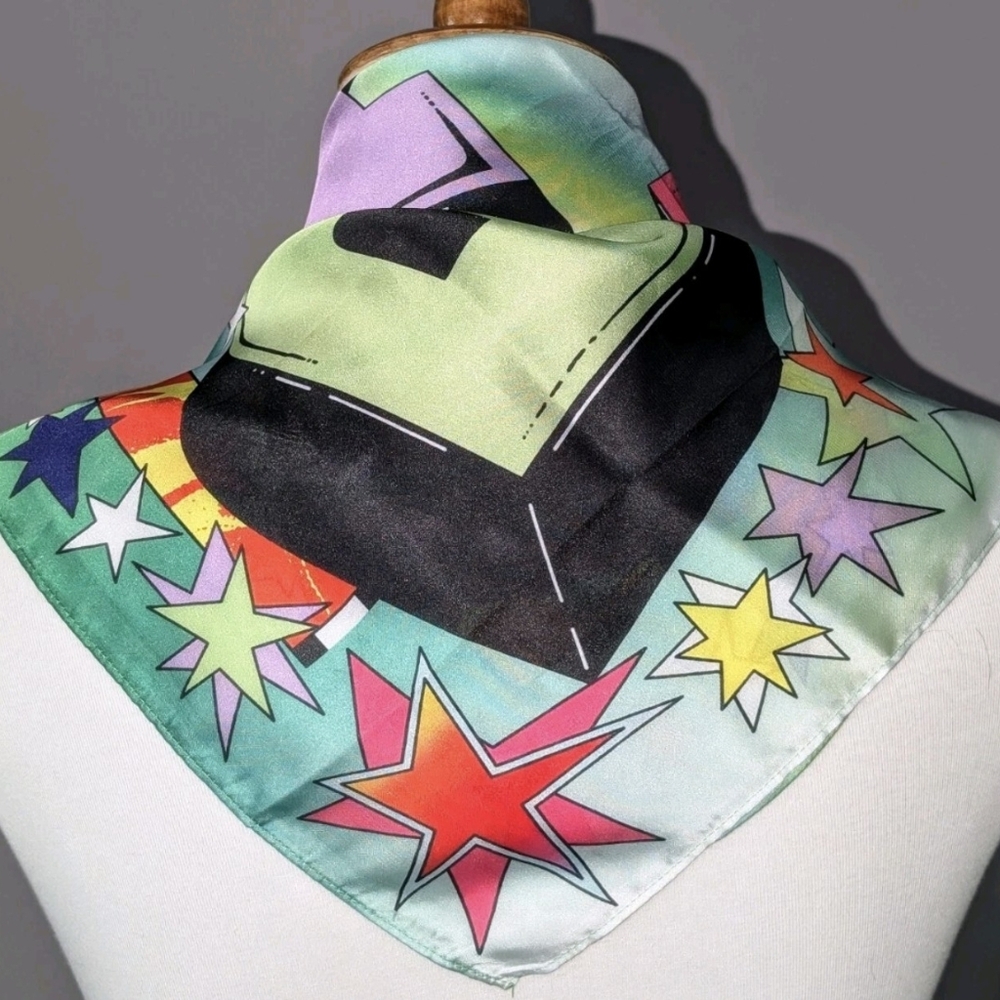 Colorful PARADE Star Pattern Scarf - Picture 3 of 5